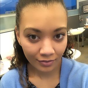 Meet your Posher, Jasmine